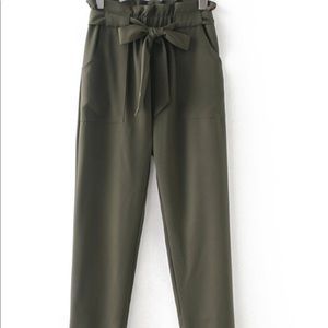 Army Green Cotton and Nylon Bow Pant